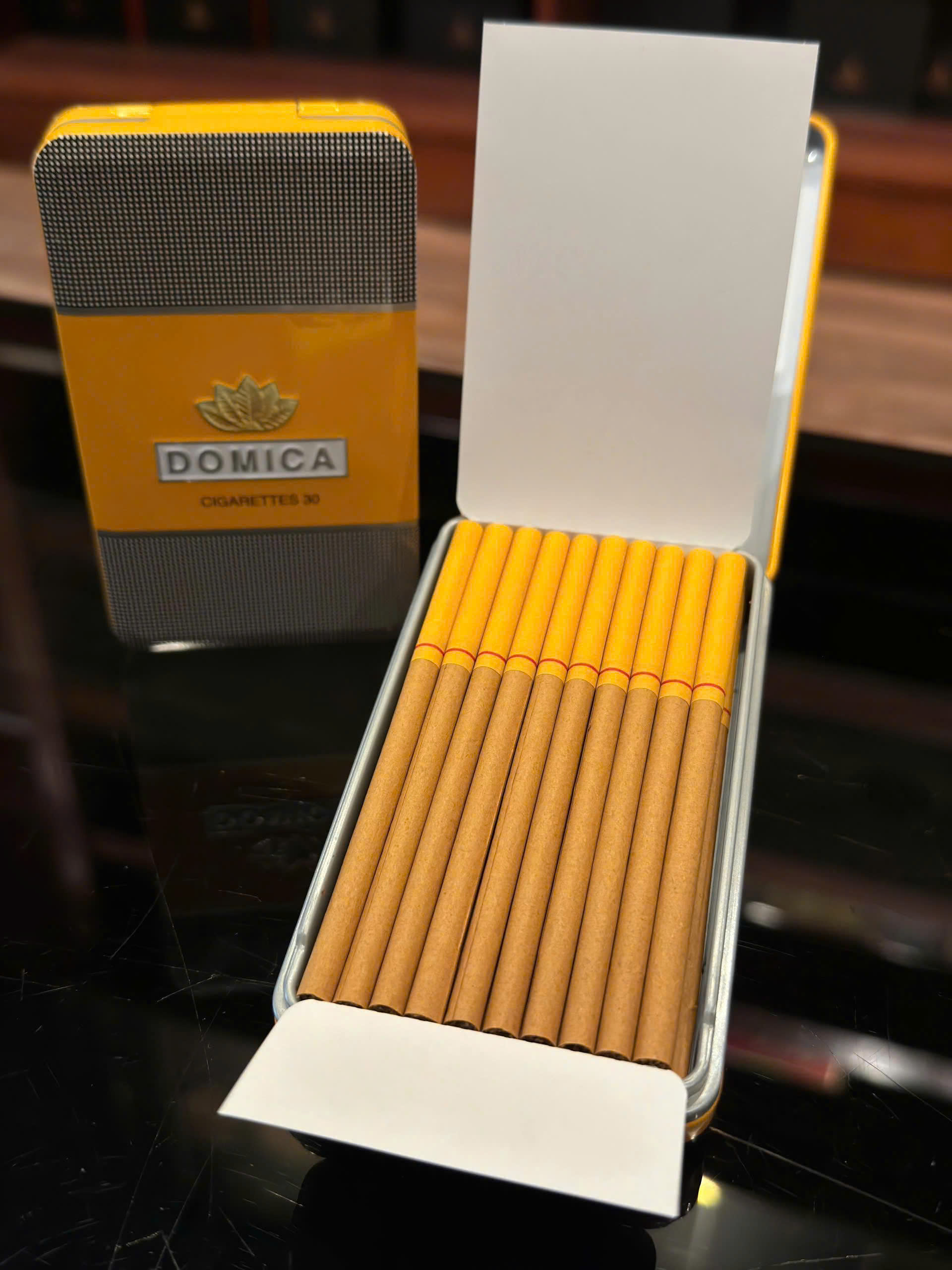 Domica Super Slim Hộp Thiếc 30 Điếu