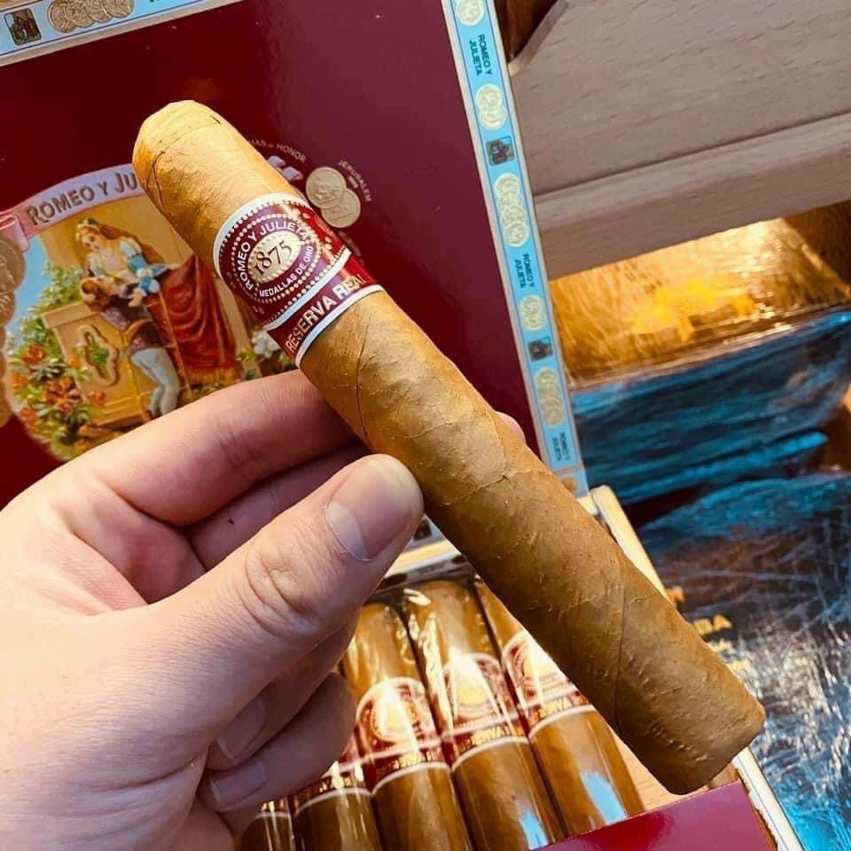 z7218816714735_8109f9c2826cf002e24dbd37fce40fc4